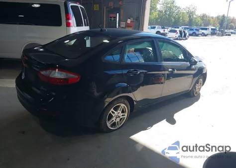 2017 Ford Fiesta Se z USA, uszkodzony, nr VIN 3FADP4BJ7HM161308